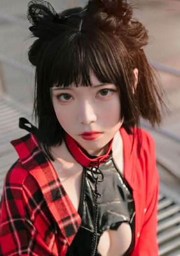 欧美青灰色卫衣街拍_DVD免费观看