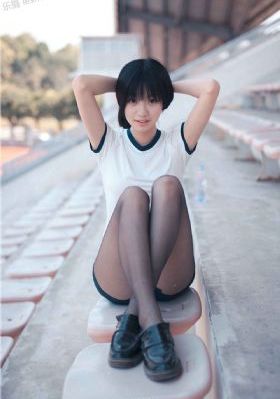 欧美gay精品_1080电影完整版在线观看