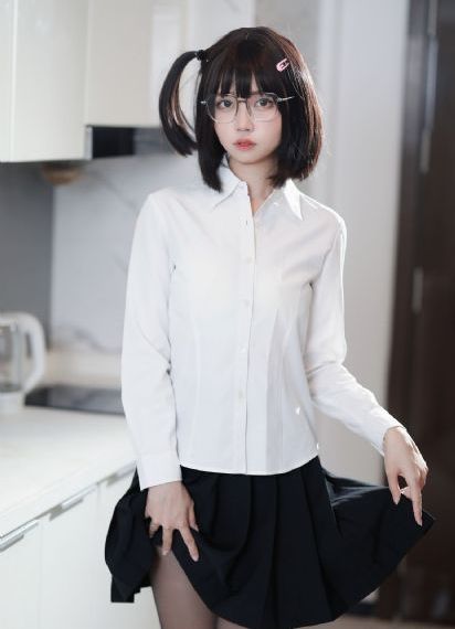 日韩闲人综合网图片_日韩在线播放专区
