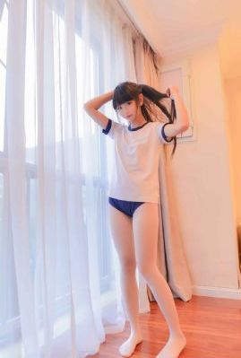 欧美亮丝臀图片_4K在线观看完整版