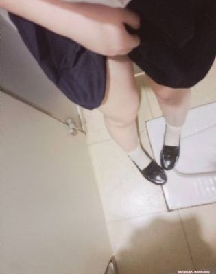 欧美大波人体艺术_高清完整视频
